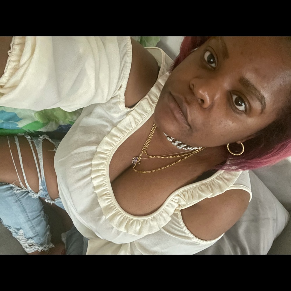 Meet your Posher, Taniyah